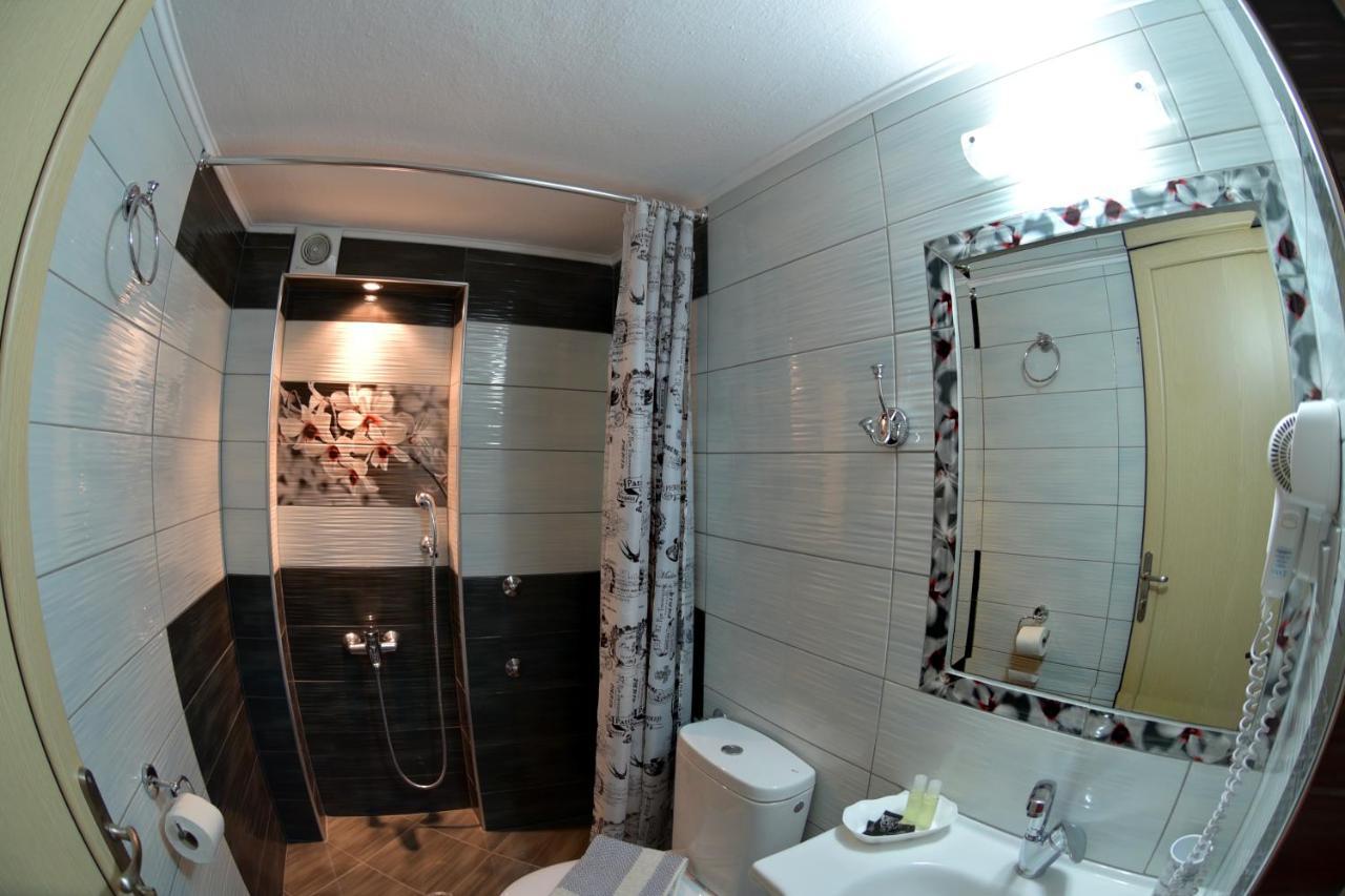 Elenas Apartments Sarti Dış mekan fotoğraf