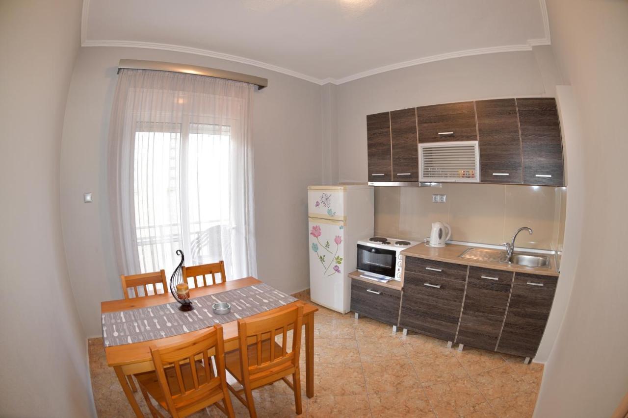 Elenas Apartments Sarti Dış mekan fotoğraf
