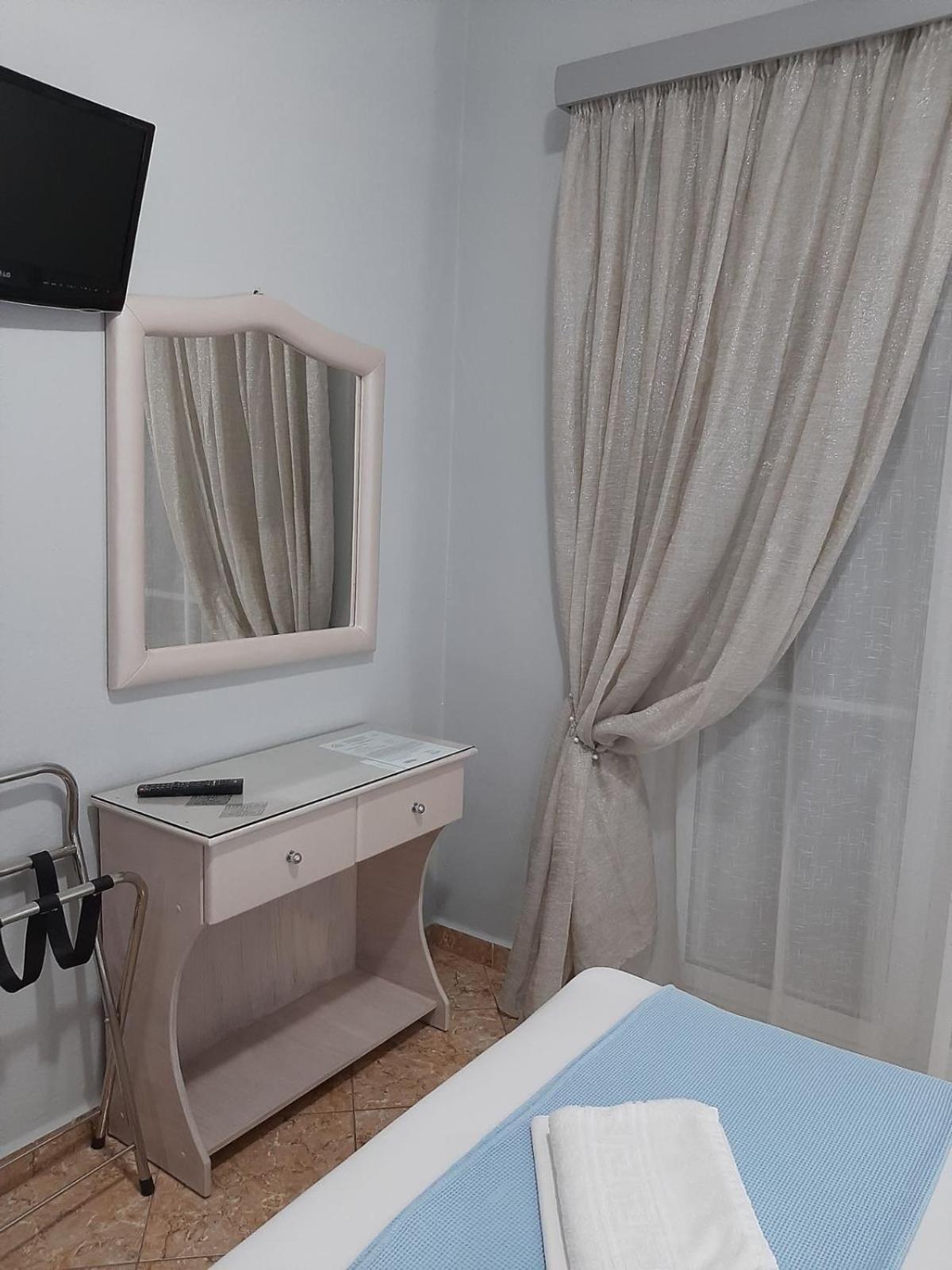 Elenas Apartments Sarti Dış mekan fotoğraf